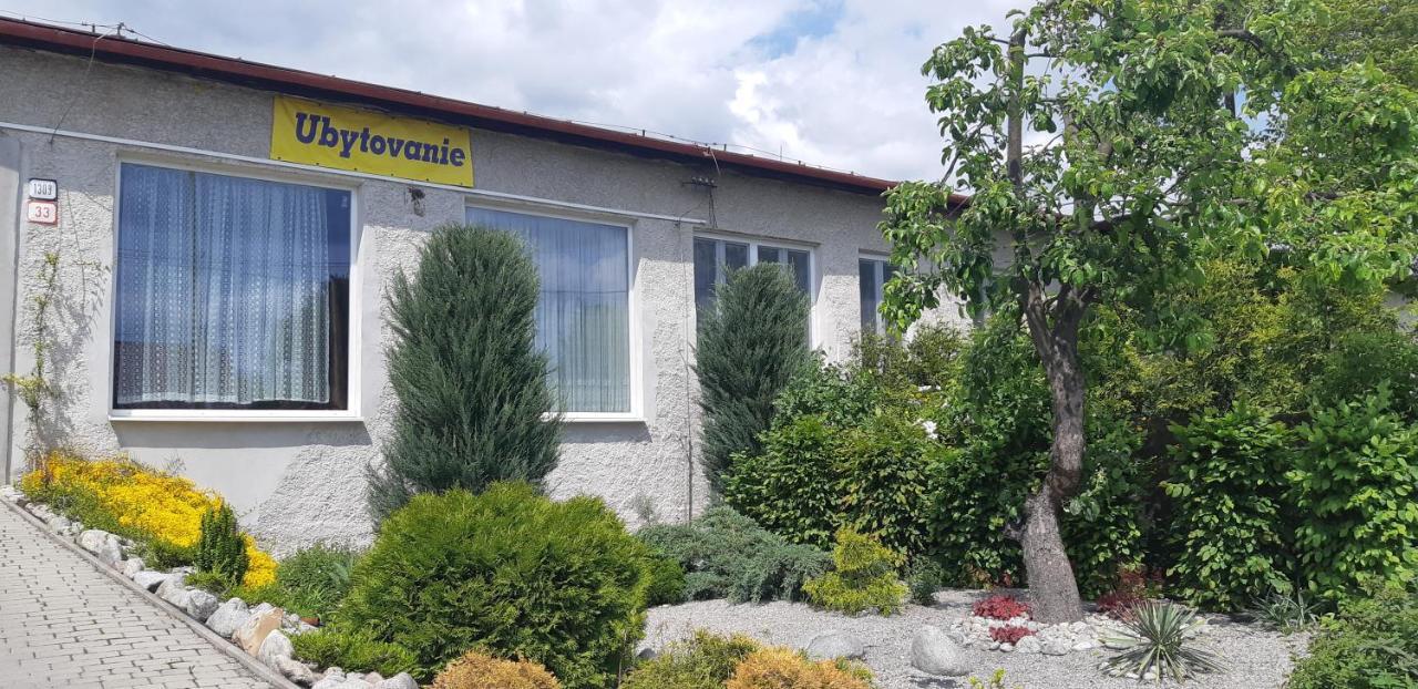 Apartman Yvet Sucany Εξωτερικό φωτογραφία