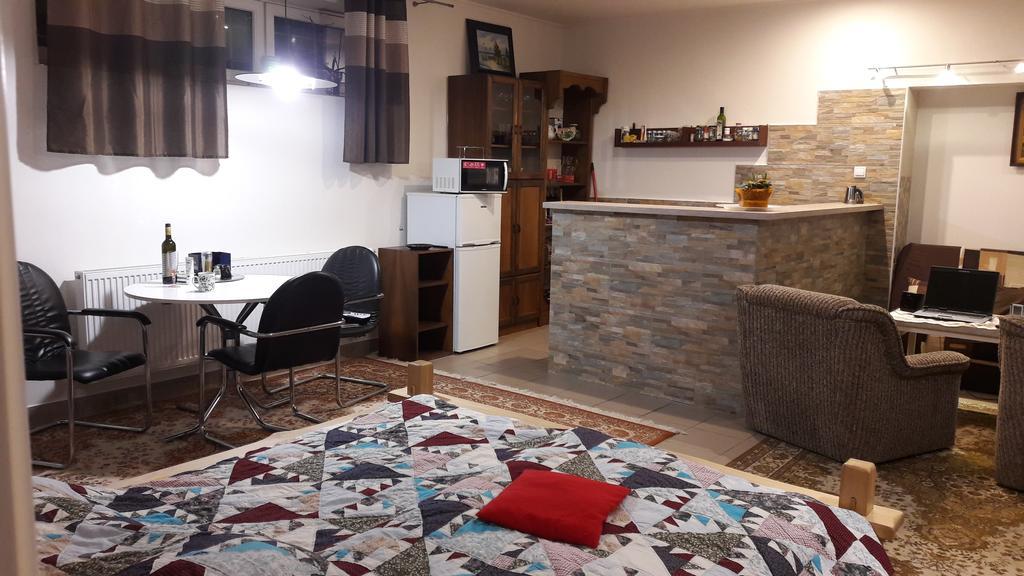 Apartman Yvet Sucany Εξωτερικό φωτογραφία