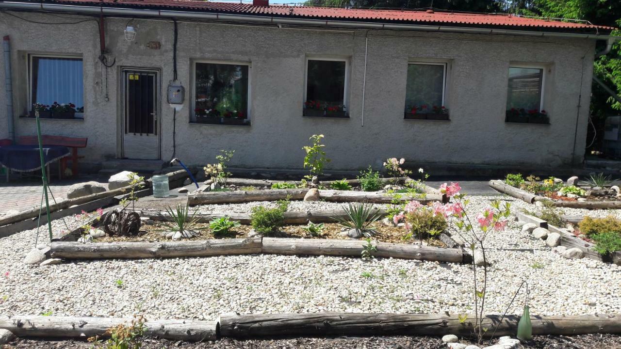Apartman Yvet Sucany Εξωτερικό φωτογραφία