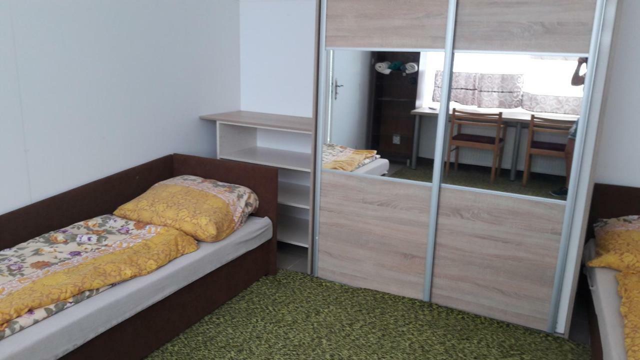 Apartman Yvet Sucany Εξωτερικό φωτογραφία